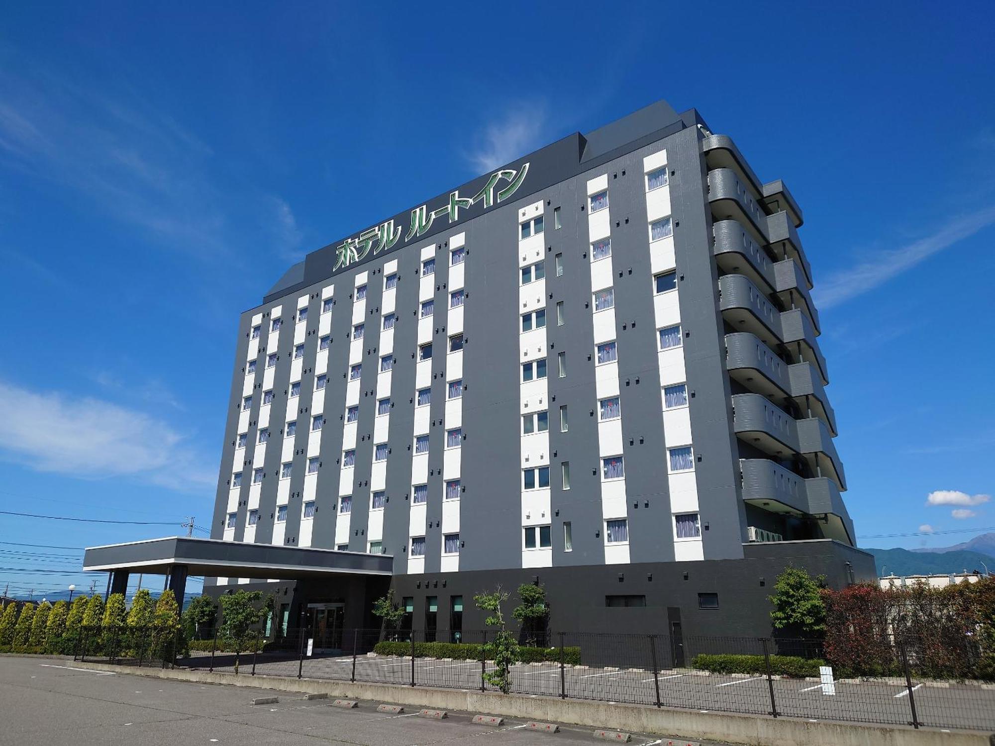 Hotel Route-Inn Komagane Inter Bagian luar foto