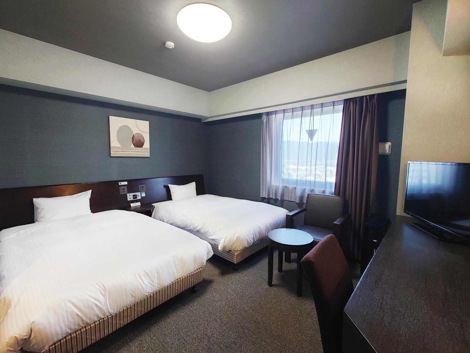 Hotel Route-Inn Komagane Inter Bagian luar foto
